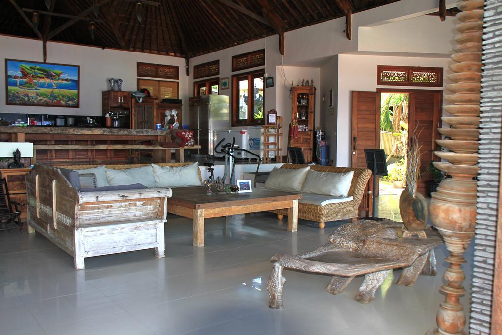 Jennys Place Hotel Nusa Lembongan  Ngoại thất bức ảnh