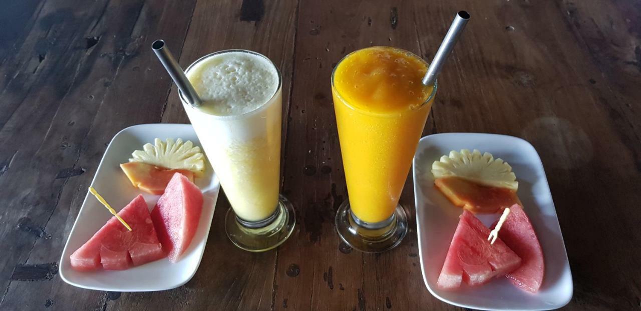 Jennys Place Hotel Nusa Lembongan  Ngoại thất bức ảnh